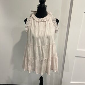 Sleeveless blouse with ruffles - size small
